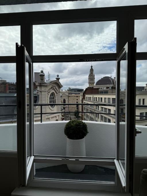 Bel Appartement Climatise En Plein Coeur De ليل المظهر الخارجي الصورة